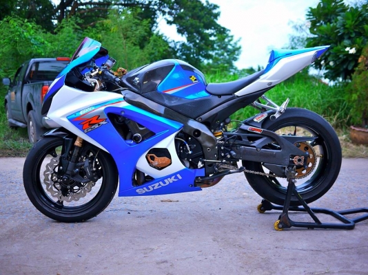 ขายSUZUKI GSXR 1000 K7 ปี2007 เครื่องยนต์สมบูรณ์มาก ขายSUZUKI GSXR 1000 K7 ปี2007 เครื่องยนต์สมบูรณ์มาก