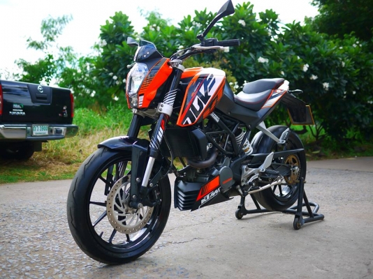 ขาย KTM DUKE 200 รถศูนย์ พร้อมทะเบียนแท้ สภาพใหม่กริ๊ป ขาย KTM DUKE 200 รถศูนย์ พร้อมทะเบียนแท้ สภาพใหม่กริ๊ป