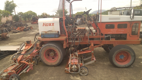 รถตัดหญ้า