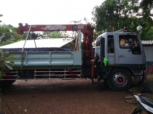 บริการรถเครน3-5ตันให้เช่ารายวัน-รายเดือน บริการรถเครน3-5ตันให้เช่ารายวัน-รายเดือน