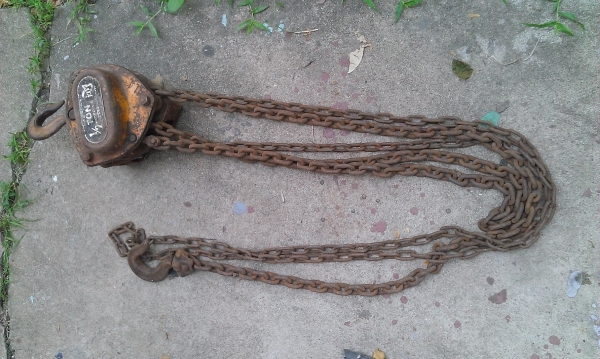 ขายรอกมือดึง 1/2 Ton