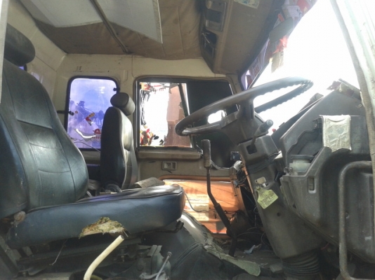 ขายค่ะมิตรซูไอ้ หลง   527   หัว+หาง ติดแก๊ส  NGV 260แรงม้า  2เพลา พร้อมใช้งาน (เจ้าของขายเอง)