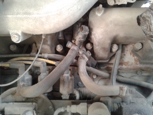 ขายค่ะมิตรซูไอ้ หลง   527   หัว+หาง ติดแก๊ส  NGV 260แรงม้า  2เพลา พร้อมใช้งาน (เจ้าของขายเอง)