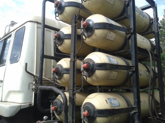 ขายค่ะมิตรซูไอ้ หลง   527   หัว+หาง ติดแก๊ส  NGV 260แรงม้า  2เพลา พร้อมใช้งาน (เจ้าของขายเอง)