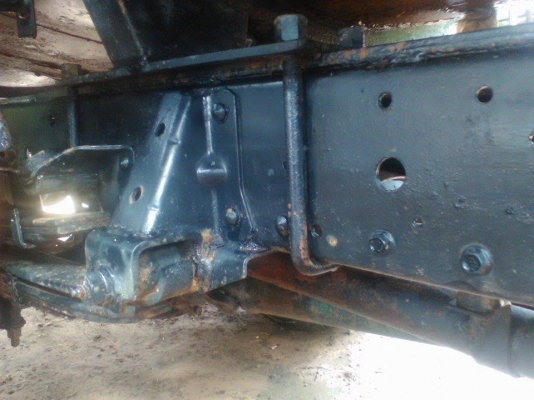 ขาย  รถ6ล้อ สภาพเดิมๆ  เครื่องยนต์110  ขายเอง ทะเบียนพร้อมโอน