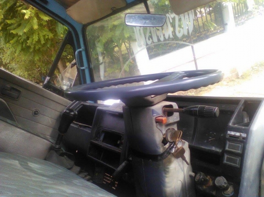 ขาย  รถ6ล้อ สภาพเดิมๆ  เครื่องยนต์110  ขายเอง ทะเบียนพร้อมโอน