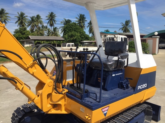 รถชุด KOMATSU PC20-3 มือสอง นำเข้าจากญี่ปุ่น