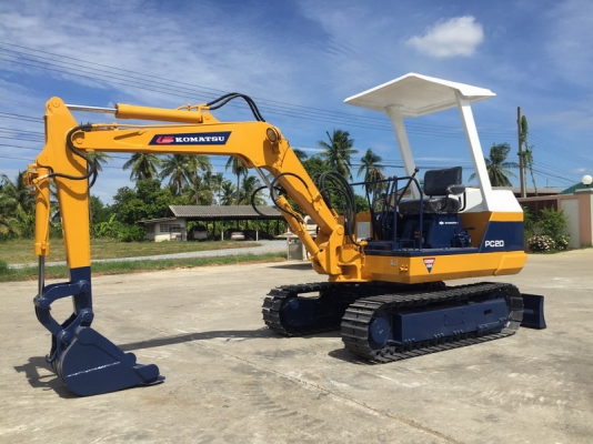 รถชุด KOMATSU PC20-3 มือสอง นำเข้าจากญี่ปุ่น