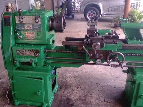เครืื่องกลึง ต้าชิง 5 ฟุต 3 เพลา เกียร์บล็อก สภาพสวย ๆ พร้อมใช้ 60,000