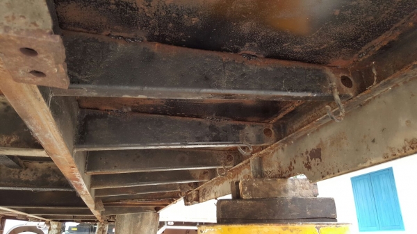 ขายกะบะ เหล็ก. / ถอดออกจาก อีซูซุ 10 ล้อ 195 แรงม้า. ปี 42   สนใจติดต่อ  081 - 6079515