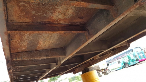 ขายกะบะ เหล็ก. / ถอดออกจาก อีซูซุ 10 ล้อ 195 แรงม้า. ปี 42   สนใจติดต่อ  081 - 6079515