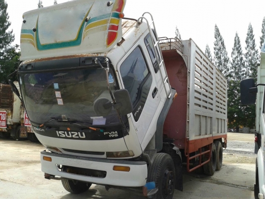 ขายกะบะ เหล็ก. / ถอดออกจาก อีซูซุ 10 ล้อ 195 แรงม้า. ปี 42   สนใจติดต่อ  081 - 6079515