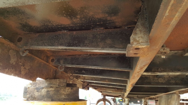 ขายกะบะ เหล็ก. / ถอดออกจาก อีซูซุ 10 ล้อ 195 แรงม้า. ปี 42   สนใจติดต่อ  081 - 6079515