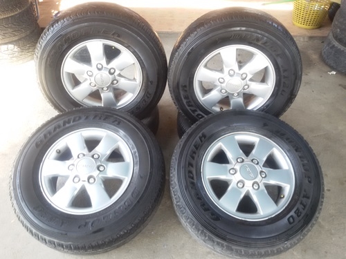 ขายล้อแม็กISUZU ขอบ16 ยาง245/70/16  4 ล้อ