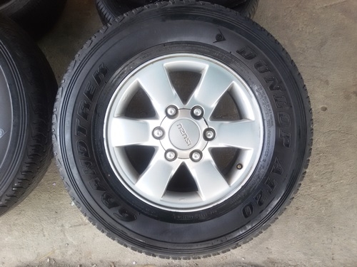 ขายล้อแม็กISUZU ขอบ16 ยาง245/70/16  4 ล้อ