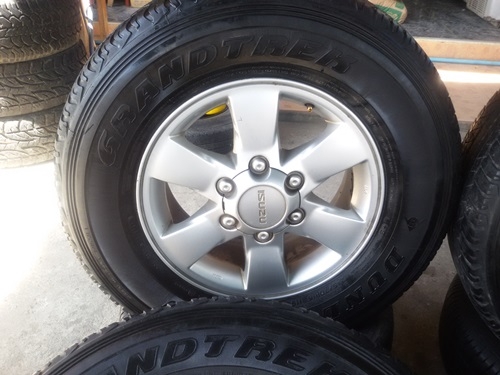ขายล้อแม็กISUZU ขอบ16 ยาง245/70/16  4 ล้อ
