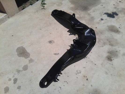 ขายคานหลังbenz w123