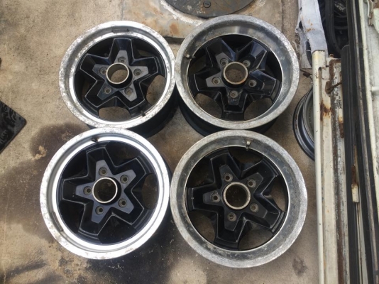 ขายล้อ ats ขอบ15 หน้า6นิ้ว หลัง7นิ้ว 5/130 สีเดิม ขอบเดิม ไม่คด ไม่ดุ้ง ราคา22000บาท