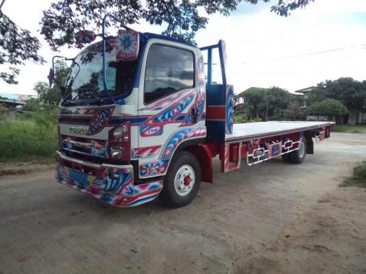 ขายถูกๆครับ495000บาทรถ6ล้ออีซูซุFRR210แรง สภาพสวยทั้งคัน ปะกอบนอกคับ