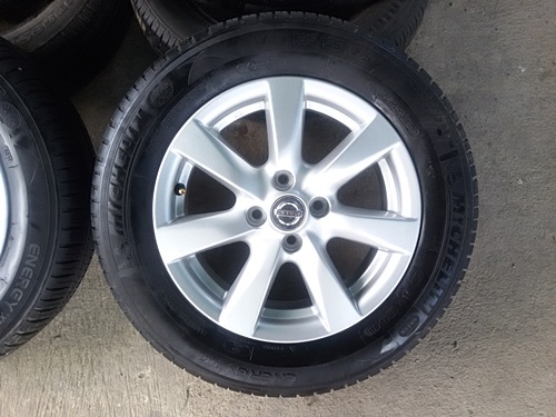 ขายล้อแม็กNISSAN ALMERA VL(รุ่นTOP) ยางปี0614 4 ล้อ ขายล้อแม็กNISSAN ALMERA VL(รุ่นTOP) ยางปี0614 4 ล้อ