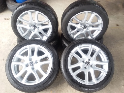 ขายล้อแม็กซ์ Mazda 2 Top16 ยาง185/55/16 ปี2212  4 ล้อ