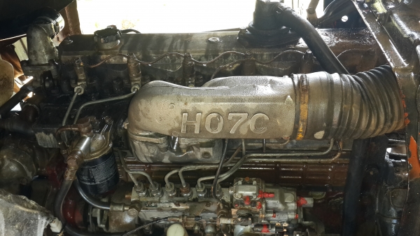 ขายรถบรรทุก 6 ล้อดั้ม