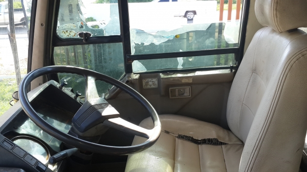 ขายรถบรรทุก 6 ล้อดั้ม