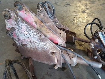 ขาย หัวกระแทก หัวเจาะ แบรคเกอร์ PC 60-120 สำหรับรถขุด แบคโฮ H3  มี VDO ชมครับ