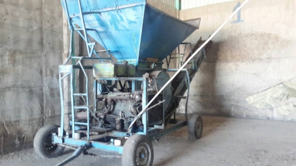 ขายด่วนโม่มันสภาพพร้อมใช้งาน