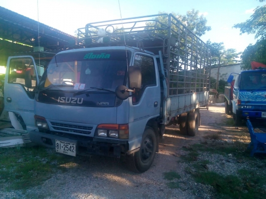 หกล้อ อีซูชุ NPR120 ฝาขาว ปี40 แอร์เย็นๆรถสวยเดิมๆ เล่มทะเบียน/โอน ราคา 425,000บ ต่อรองได้