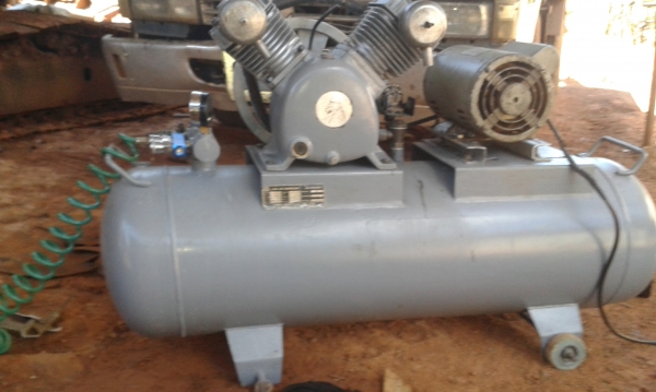 ขายปั้มลมpuma ขนาดความจุ150L