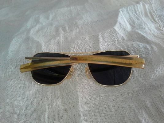 แว่นตาอเมริกันวินเทจ COMMAND/USA 23 K