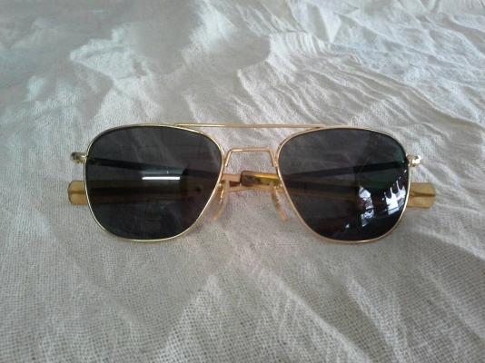 แว่นตาอเมริกันวินเทจ COMMAND/USA 23 K