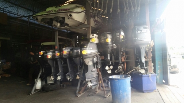 เครื่องเรือ Yamaha Honda Suzuki ทั้ง 2 และ 4 จังหวะ มือสองจากญี่ปุ่นมากมาย มีเกือบทุกรุ่น