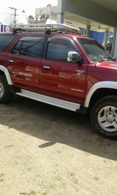 ขายTOYOTA สปอตร์ไลเดอร์ ปี2000 เครี่อง3000ตัวท๊อป 250,000