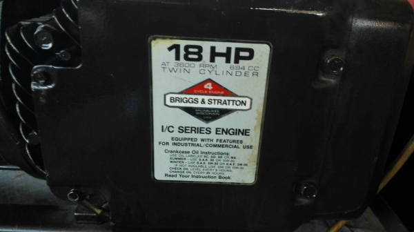 ======= Sold Out ======= เครื่องปั่นไฟ GENERAC 4 KVA.18 HP.ของใหม่เก่าเก็บ USA. 089-2499-123 นครปฐม