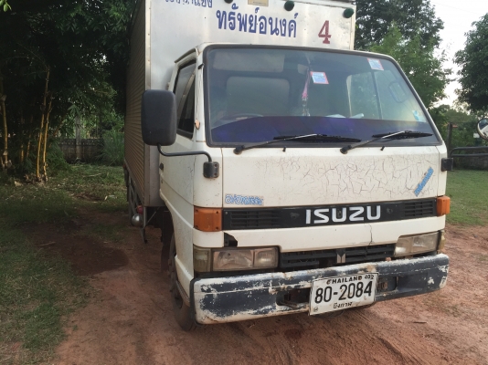 NKR58LU5Mปี40ไม่ได้ตู้. มีกะบะ NKR58LU5Mปี40ไม่ได้ตู้. มีกะบะ