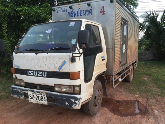 NKR58LU5Mปี40ไม่ได้ตู้. มีกะบะ NKR58LU5Mปี40ไม่ได้ตู้. มีกะบะ