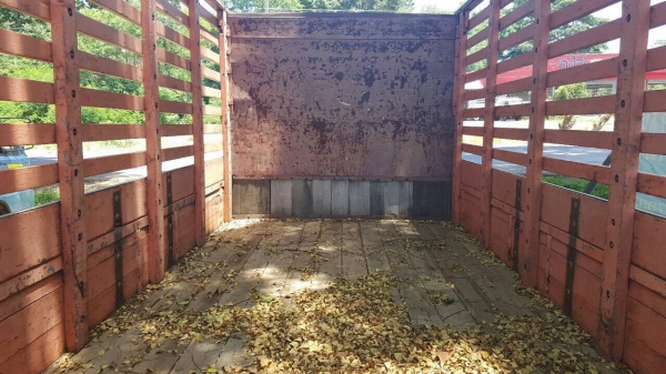 ขาย 6 ล้อ NPR ปี 33 คัสซีสวยตลอดเส้น เครื่องดีไม่หลวมไม่ไอ เฟืองท้าย F แต่งเกียร์สั้นแล้ว คอกสวยพร้อมบรรทุก ทะเบียนพร้อมโอน