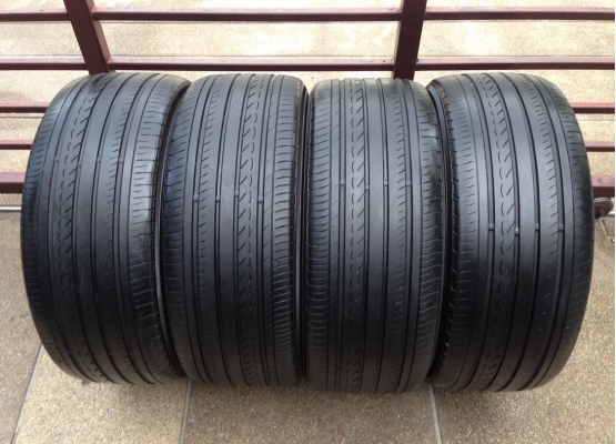 ยาง Yokohama 245 45 19 ปลายปี12 ดอกเยอะ ใช้กันยาว ยาง Yokohama 245 45 19 ปลายปี12 ดอกเยอะ ใช้กันยาว