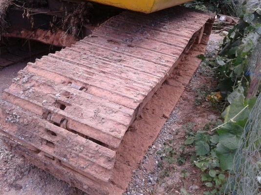 **1,350,000 บ.ต่อรอง/// แบคโฮ KOMATSU PC200-7 อินวอย **ขาย KOMATSU PC200 รุ่น7 แบคโฮ สภาพสวย พร้อมใช้ ราคาเบา HYD.EXCAVATOR KOMATSU PC200-7 เครื่องเดิม ปั้มเดิม ไฟฟ้าเต็ม ใช้งาน 17,xxx ชม. เครื่อง CUMMINS -6สูบ เครื่องดี แน่น แรง ปั้มดี แรง ทำงานดี เร็วดี