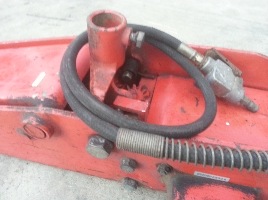 ขายแม่แรง(ตะเข้)  นำเข้าจากญี่ปุ่น