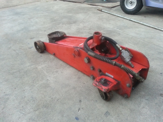 ขายแม่แรง(ตะเข้)  นำเข้าจากญี่ปุ่น