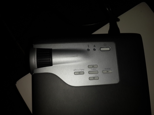 เครื่องฉาย โปรเจคเตอร์ เครื่องฉาย โปรเจคเตอร์