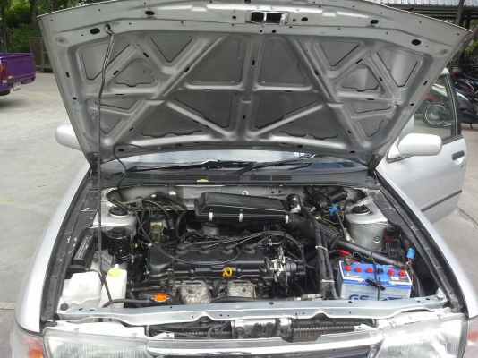 ขายนิสสัน ซันนี่ เครื่อง1.5 เกียร์ออโต้ ติดแก๊ส รถพร้อมใช้