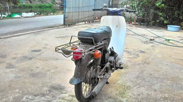 Yamaha u5 ไฟตกสองจังหวะ รถผมสะสมไว้หายาก ขาย9000