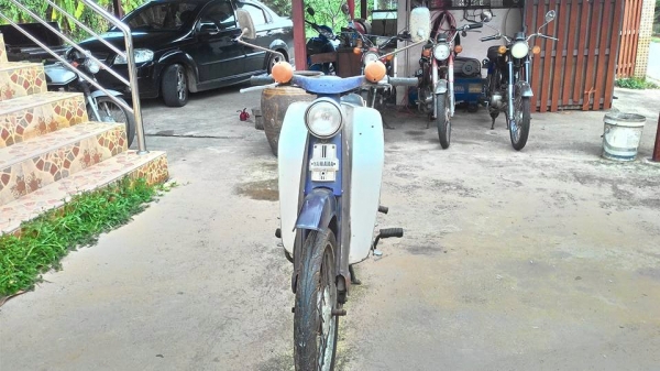 Yamaha u5 ไฟตกสองจังหวะ รถผมสะสมไว้หายาก ขาย9000