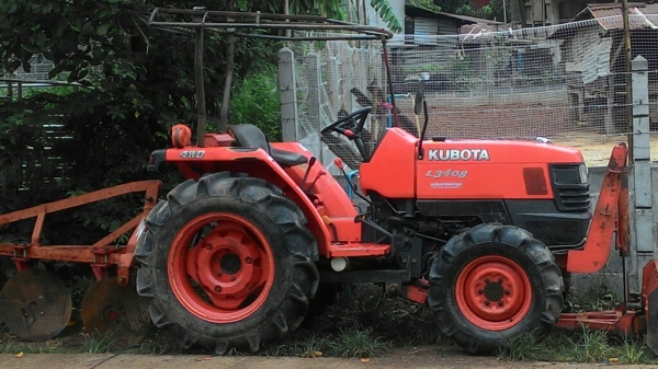 3408พร้อมราคา180000หางสามปี49เดิมๆไม่เคยทำสีรถไร้แท้ๆไม่มีซึม 3408พร้อมราคา180000หางสามปี49เดิมๆไม่เคยทำสีรถไร้แท้ๆไม่มีซึม