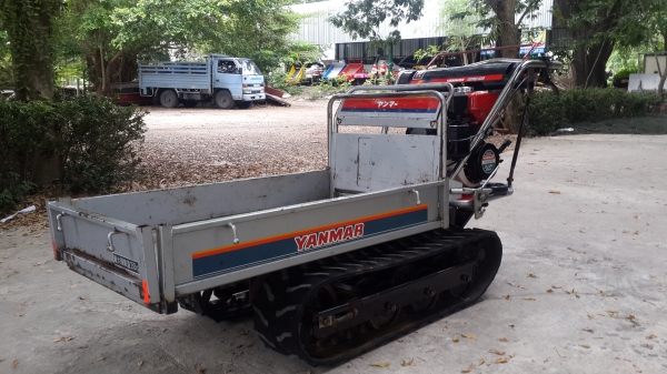 รถบรรทุกการเกษตรและก่อสร้าง รถบรรทุกการเกษตรและก่อสร้าง