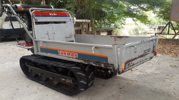 รถบรรทุกการเกษตรและก่อสร้าง รถบรรทุกการเกษตรและก่อสร้าง